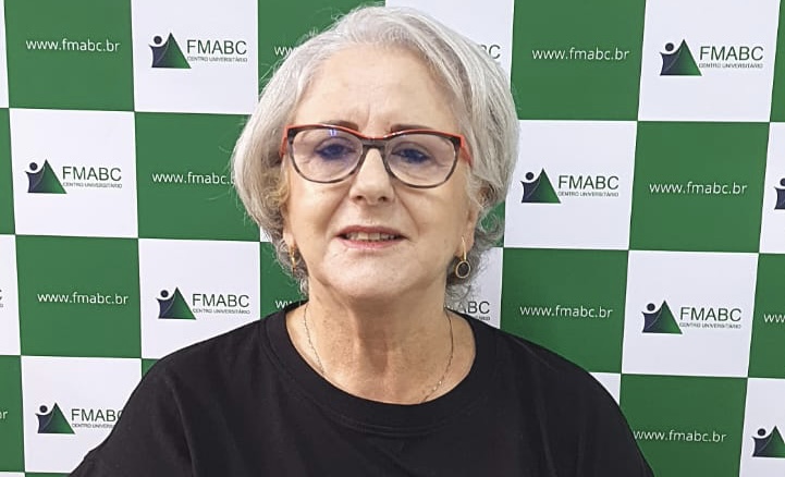 Denise de Oliveira Schoeps