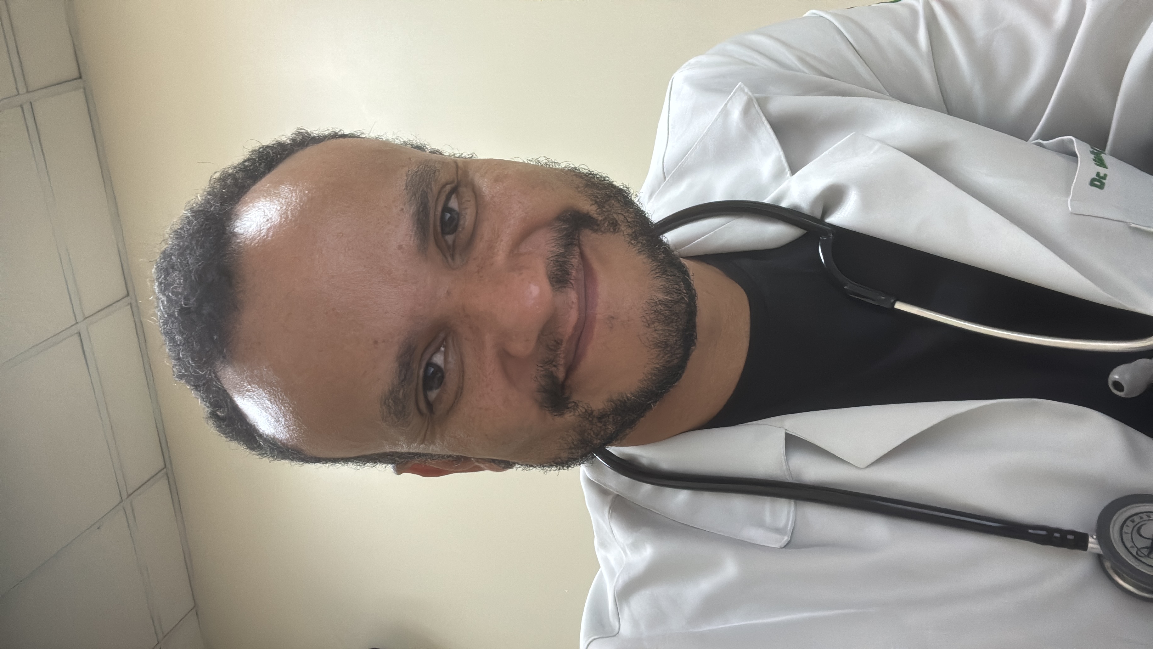 MAIKY CARNEIRO DA SILVA PRATA