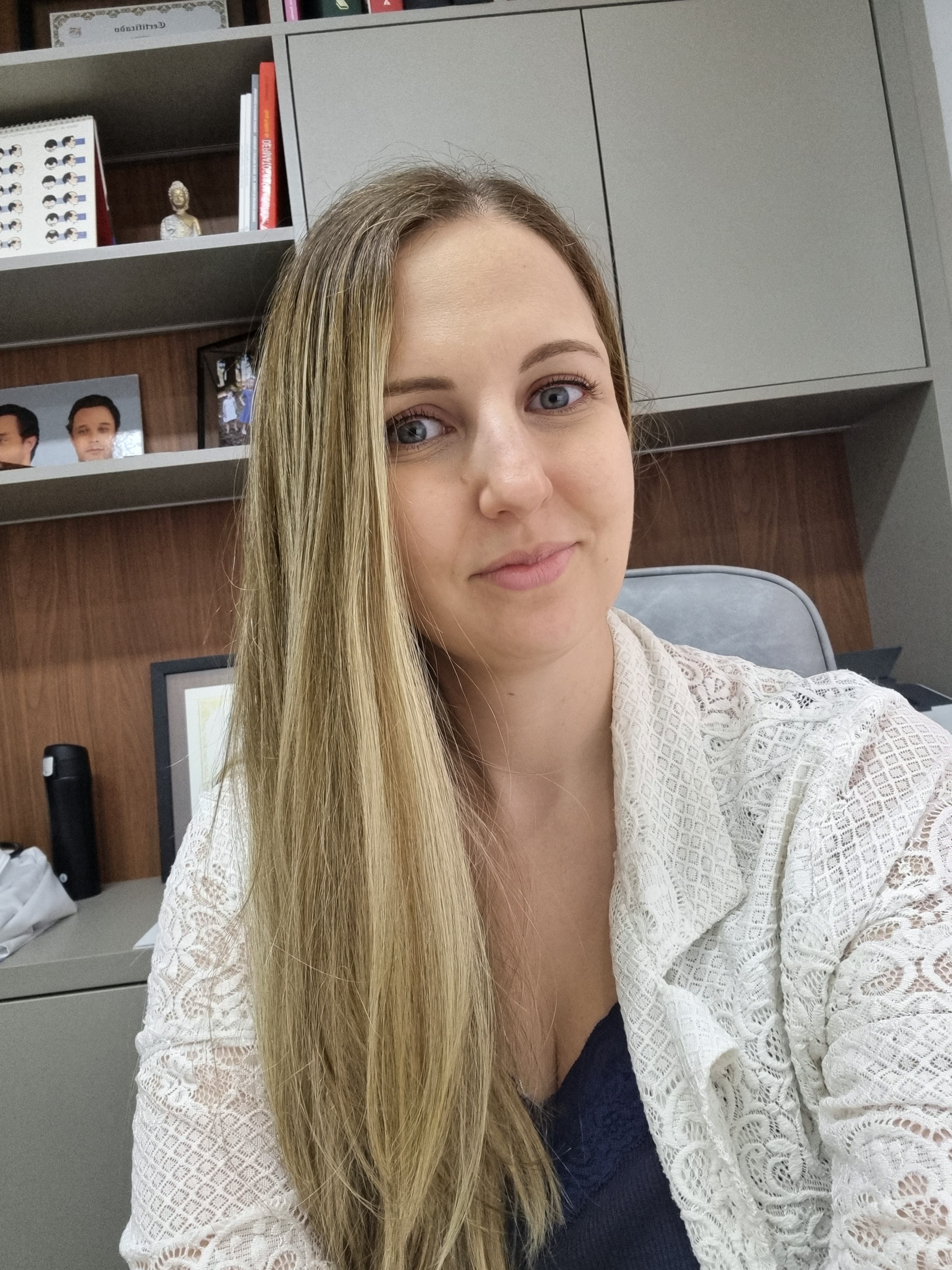 Bianca Savoia Migliorini-Evidência operacionalização em saúde Ltda